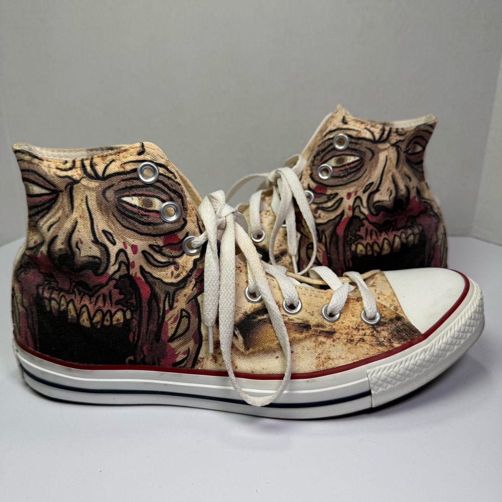 Converse Men’s Size 9.5 Walking Dead Sneakers Custom Painted Zombie Chuck Taylor
